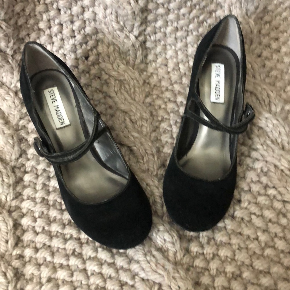 Steve Madden Velvet heels